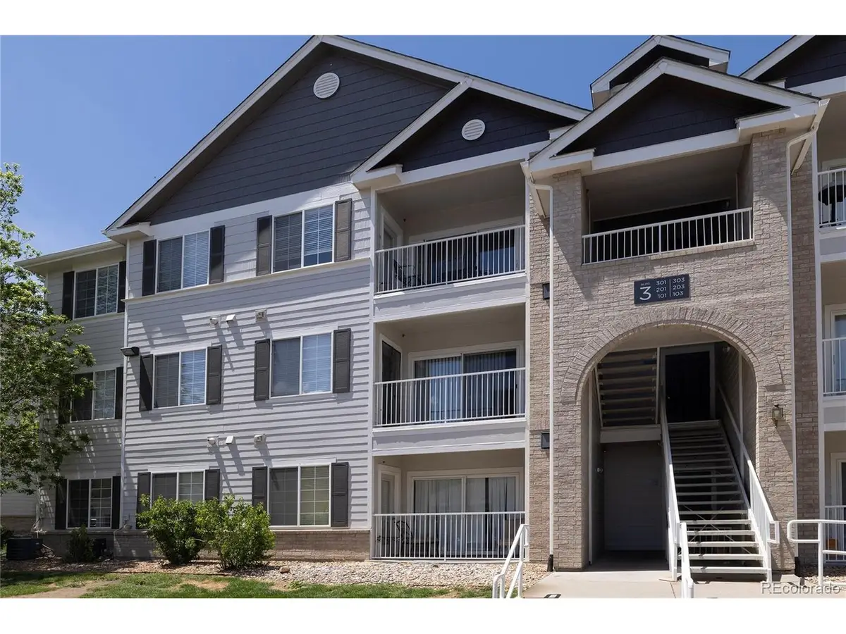 15700 E Jamison Dr #3-201, Englewood, CO 80112 - #1