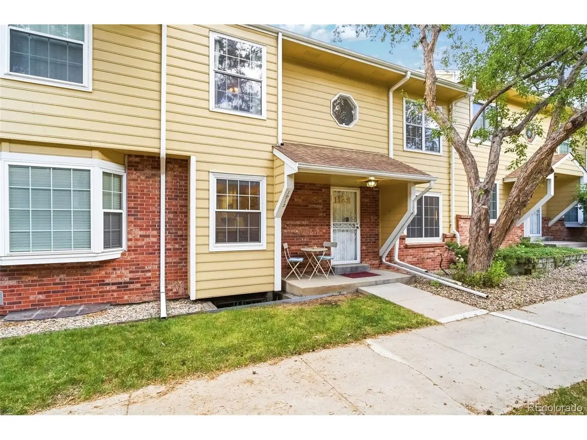 1912 S Balsam St, Lakewood, CO 80227 - #1