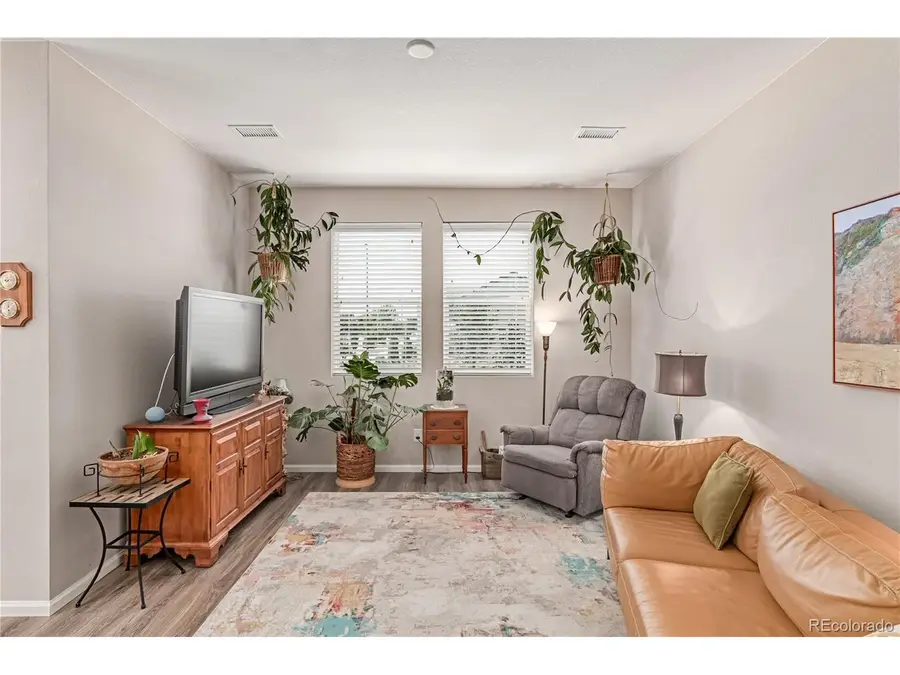 4790 Kittredge St, Denver, CO 80239 - Image #3