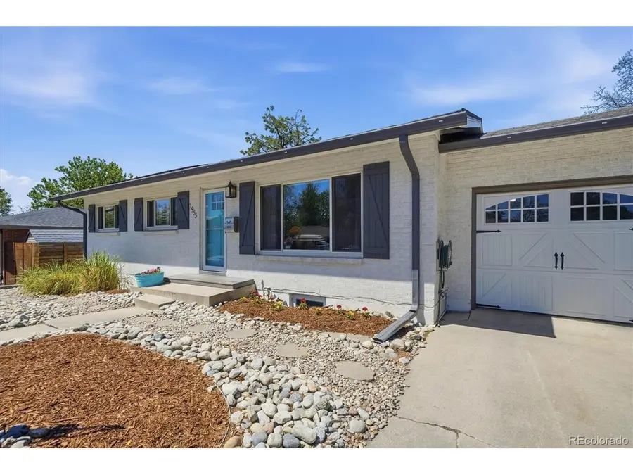 2955 S Zurich Ct, Denver, CO 80236 - #2