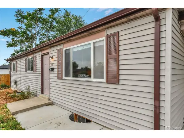 9027 Grove St, Westminster, CO 80031