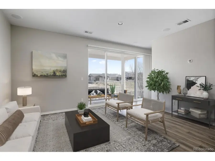 10526 Akron St, Commerce City, CO 80640 - #3