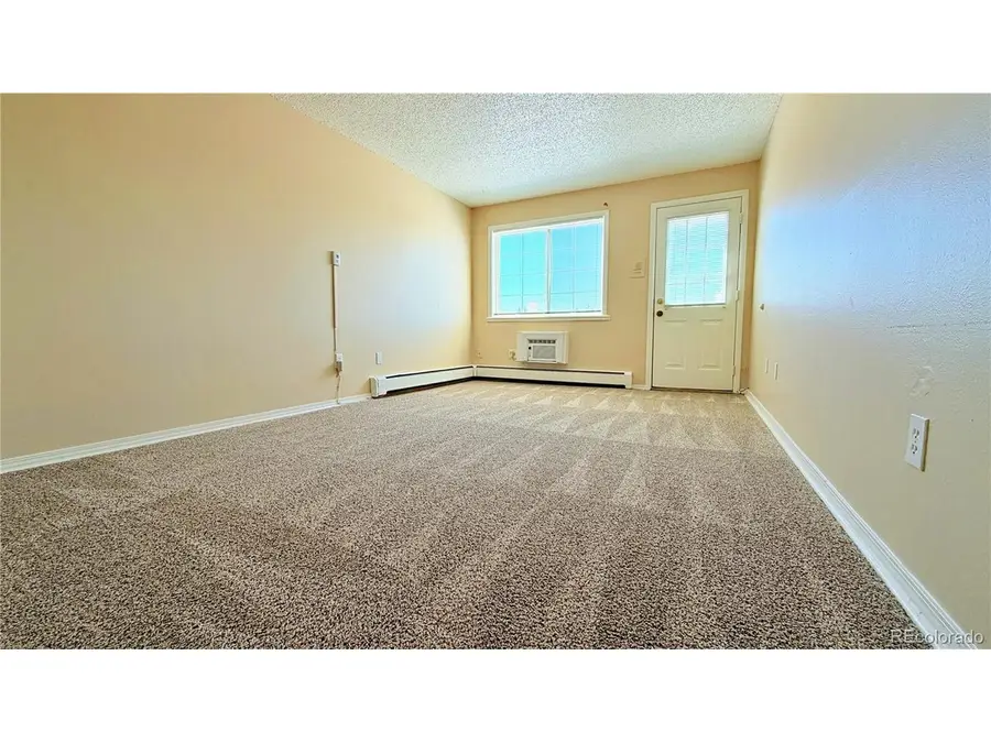 1064 Chambers Ct #209, Aurora, CO 80011 - #3