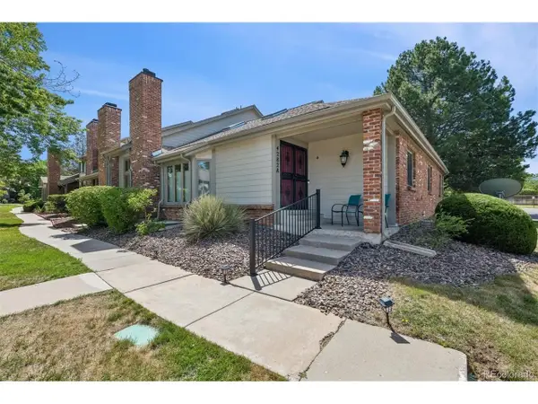 4282 S Fairplay Cir #A, Aurora, CO 80014