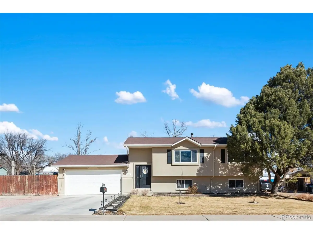 1029 Phay Ave, Canon City, CO 81212 - #1