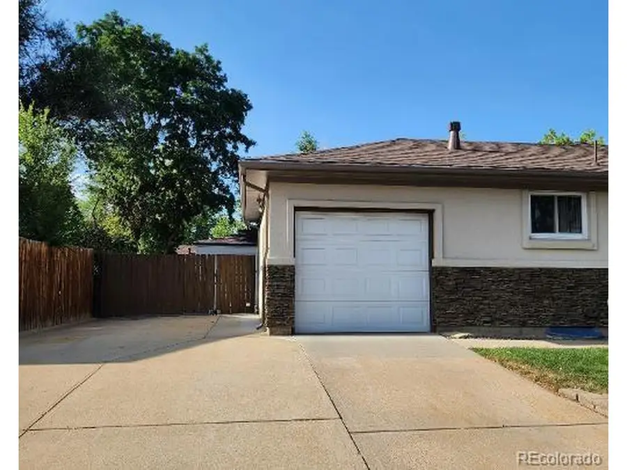 841 Phillips Dr, Northglenn, CO 80233 - #2