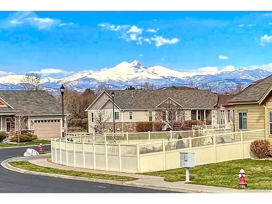 1522 Moonlight Dr, Longmont, CO 80504 - #2
