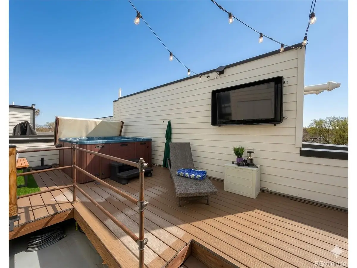 2870 Tremont Pl, Denver, CO 80205 - #1