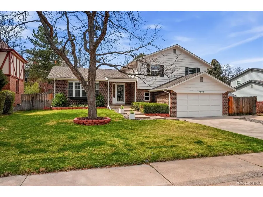 7603 S Madison Cir, Centennial, CO 80122 - #2