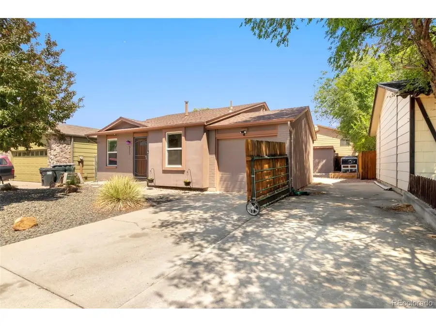 3117 Moonbeam Cir, Colorado Springs, CO 80916 - #3