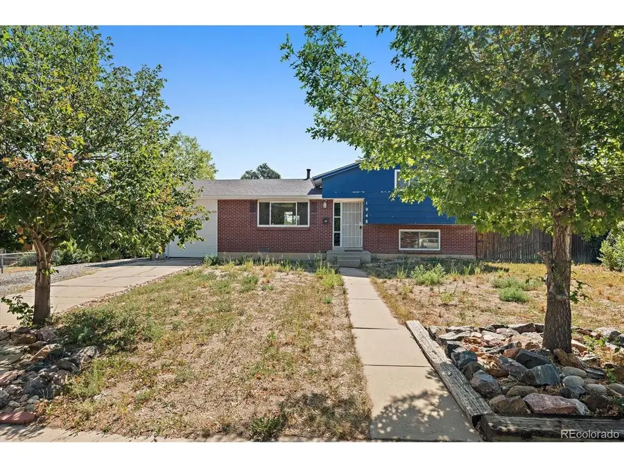 1048 Granby St, Aurora, CO 80011 - #2