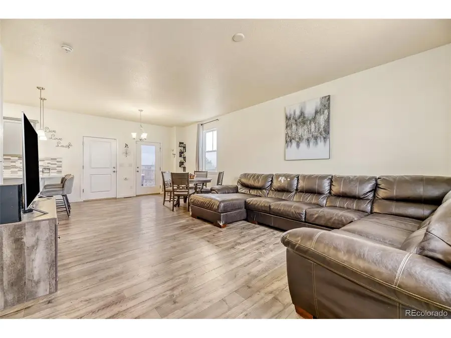 747 N Quatar St, Aurora, CO 80018 - #3