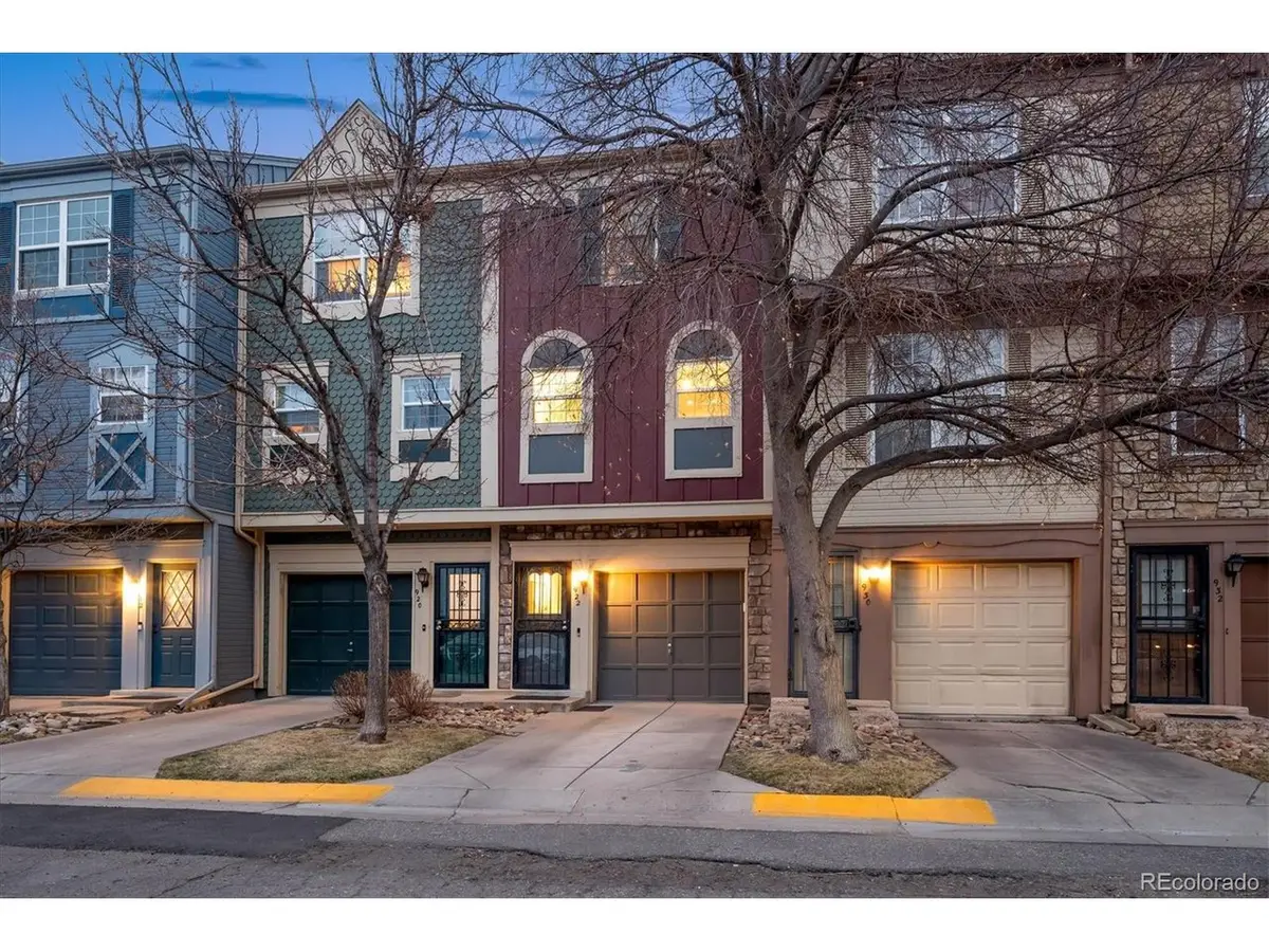 922 S Paris Ct, Aurora, CO 80012 - #1