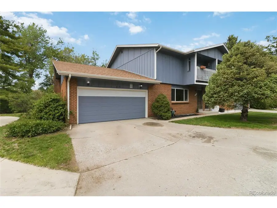 391 Upham St, Lakewood, CO 80226 - #2