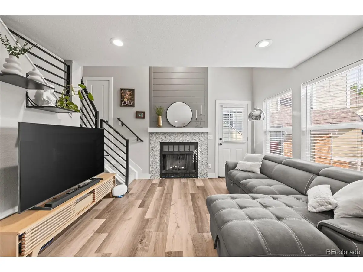 932 S Dearborn Way #11, Aurora, CO 80012 - Image #1