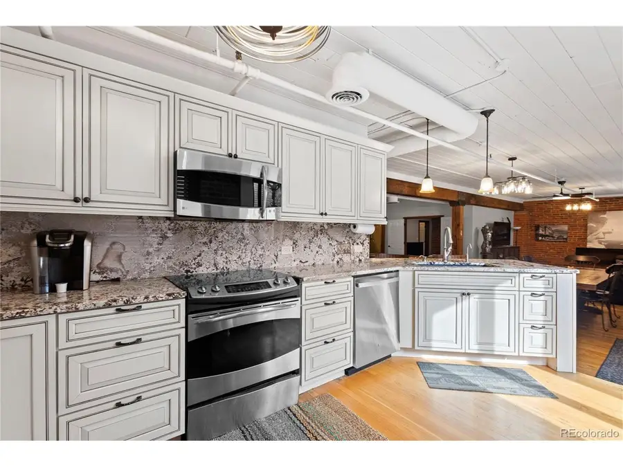 1940 Blake St #301, Denver, CO 80202 - #3