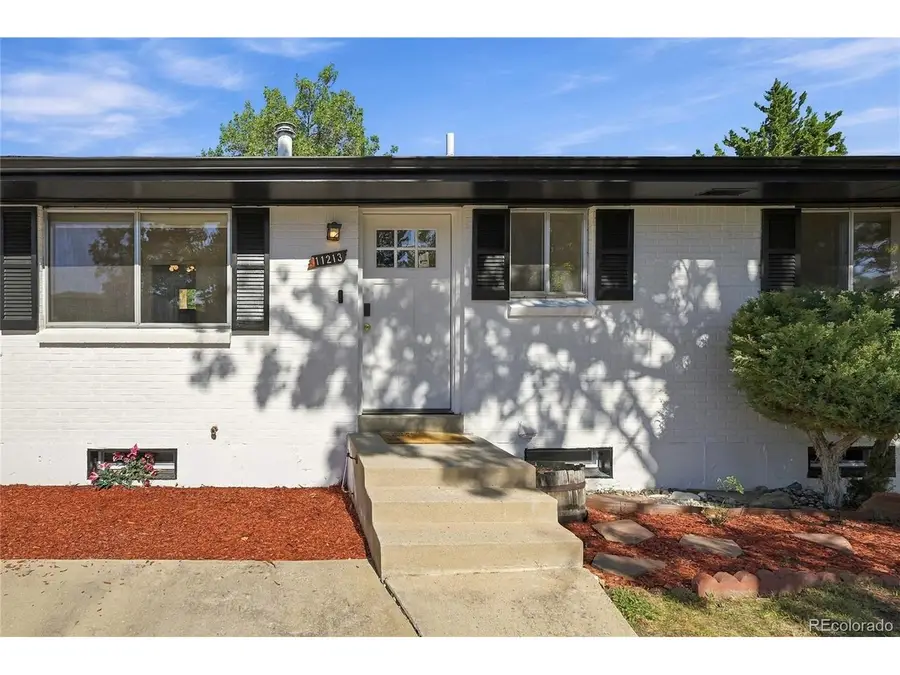 11213 W Briarwood Dr, Lakewood, CO 80226 - #3
