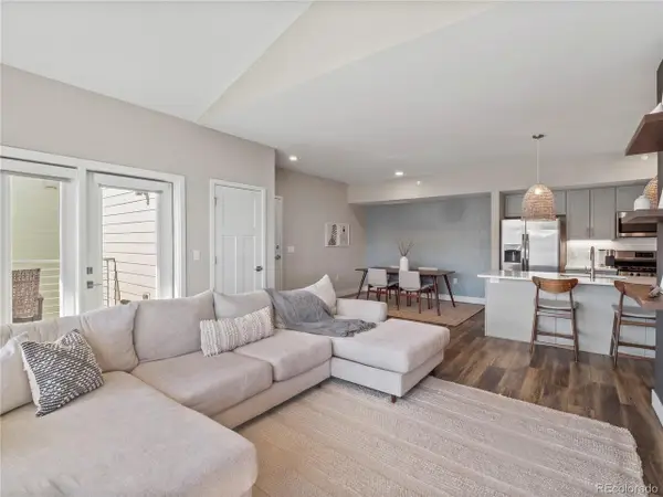 210 S Cherrywood Dr #303, Lafayette, CO 80026