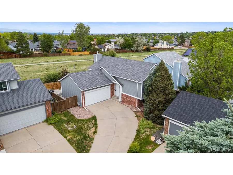 577 Vinewood Ct, Highlands Ranch, CO 80126 - #2