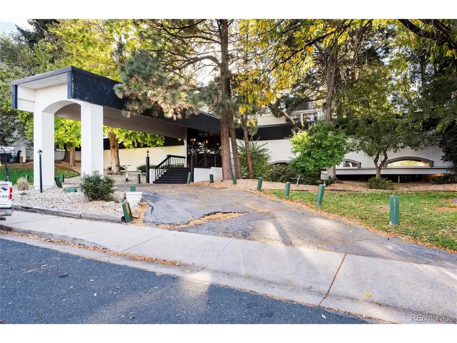 2325 S Linden Ct #200, Denver, CO 80222 - Image #2