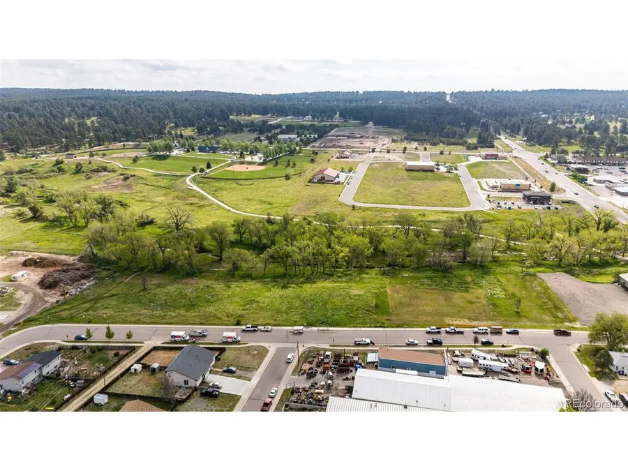 2 Garland St, Elizabeth, CO 80107 - Image #3