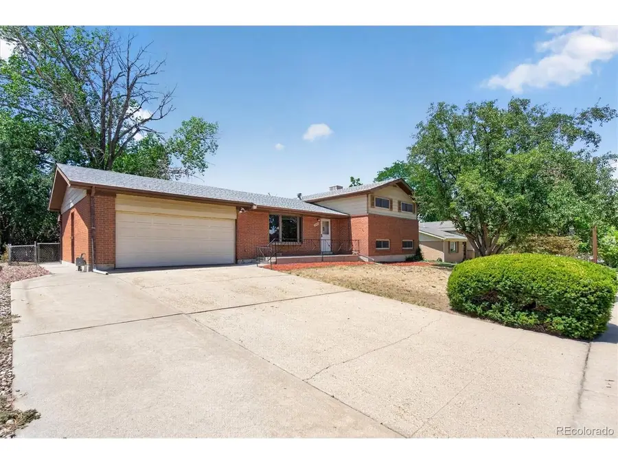 10451 Livingston, Northglenn, CO 80233 - #2