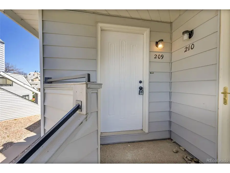 17003 E Tennessee Dr #209, Aurora, CO 80017 - Image #3