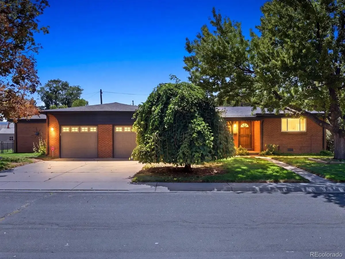 6250 W 43rd Ave, Wheat Ridge, CO 80033 - #1