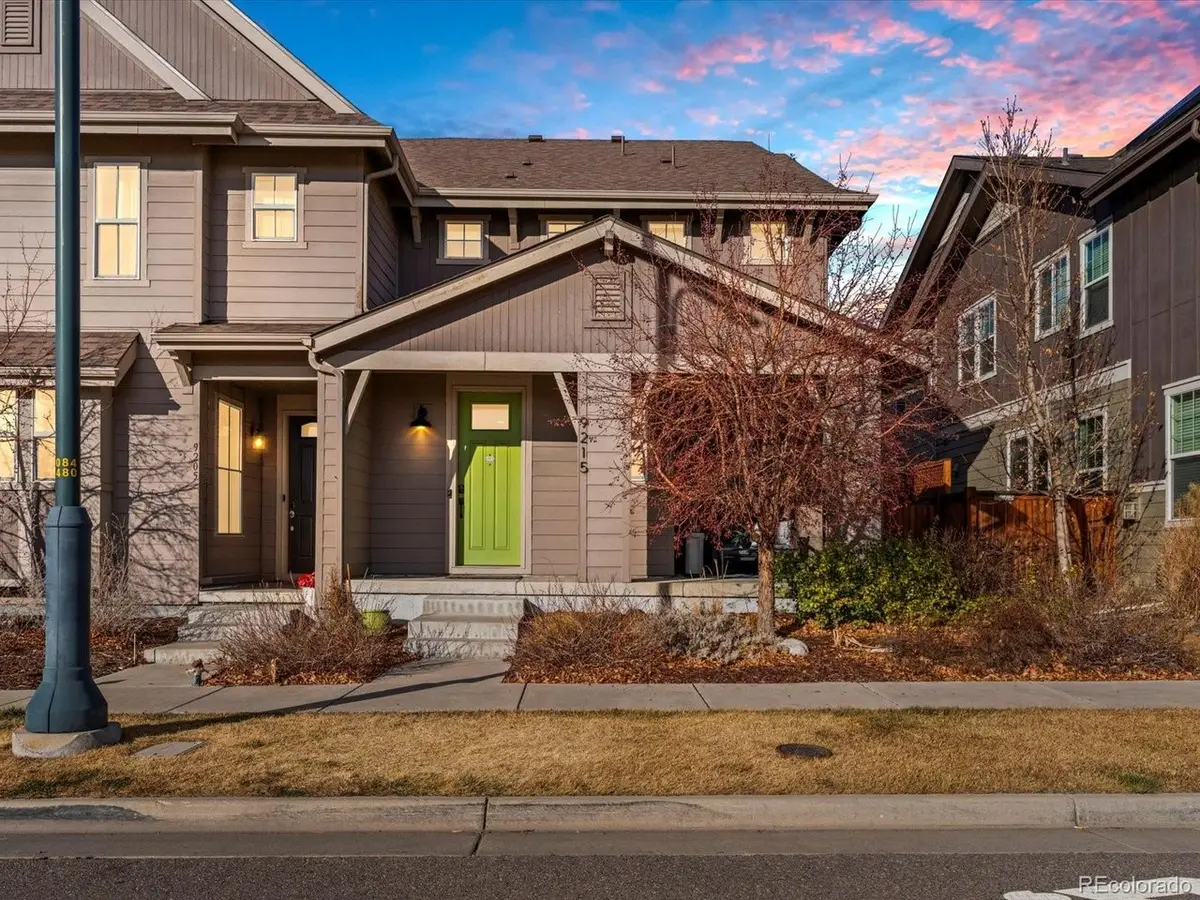 9215 E Prairie Meadow Dr, Denver, CO 80238 - Image #1