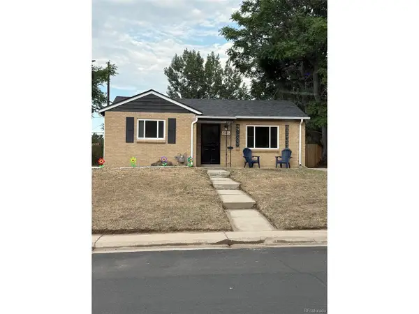 2976 Olive St, Denver, CO 80207