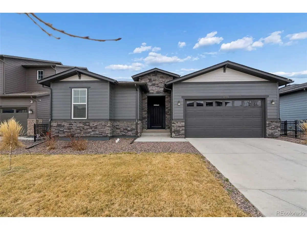 3859 N Buchanan Way, Aurora, CO 80019 - #1