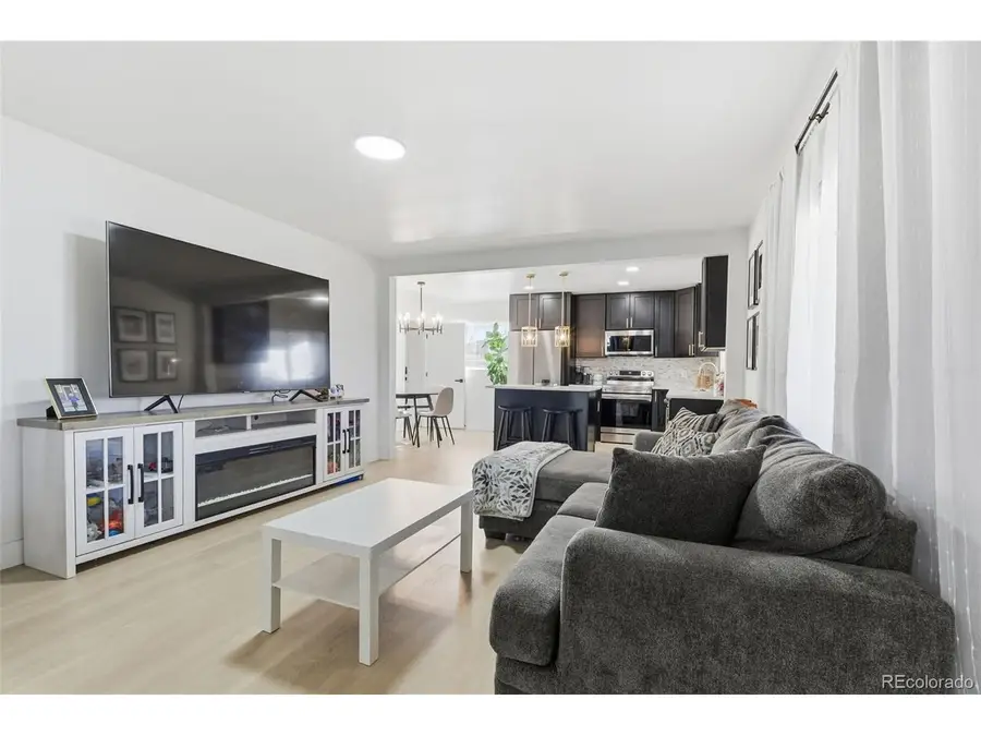 9350 Fir Dr, Thornton, CO 80229 - Image #3