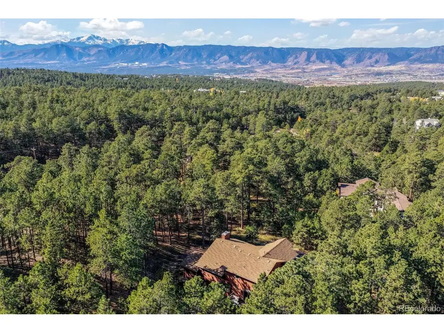 17045 Viscount Ct, Monument, CO 80132 - Image #3