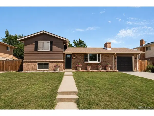 11831 W 70th Pl, Arvada, CO 80004