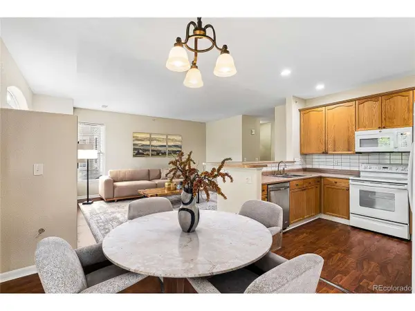9568 W San Juan Cir #201, Littleton, CO 80128