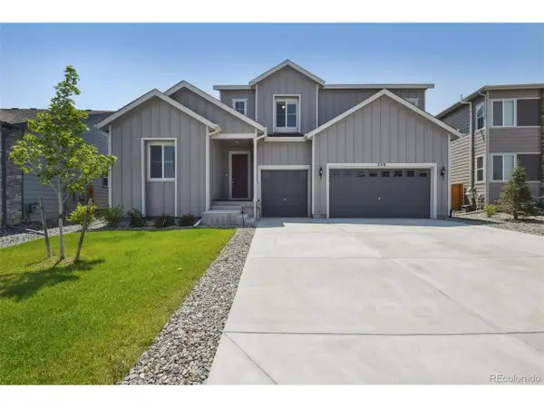 248 Hampshire Ln, Castle Rock, CO 80108