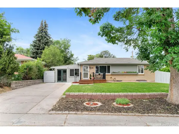 995 Ironton St, Aurora, CO 80010