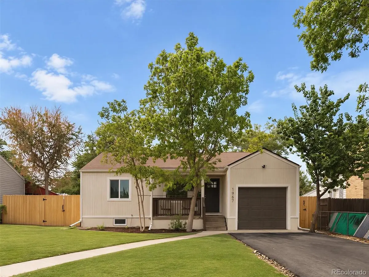 1967 Macon St, Aurora, CO 80010 - #1