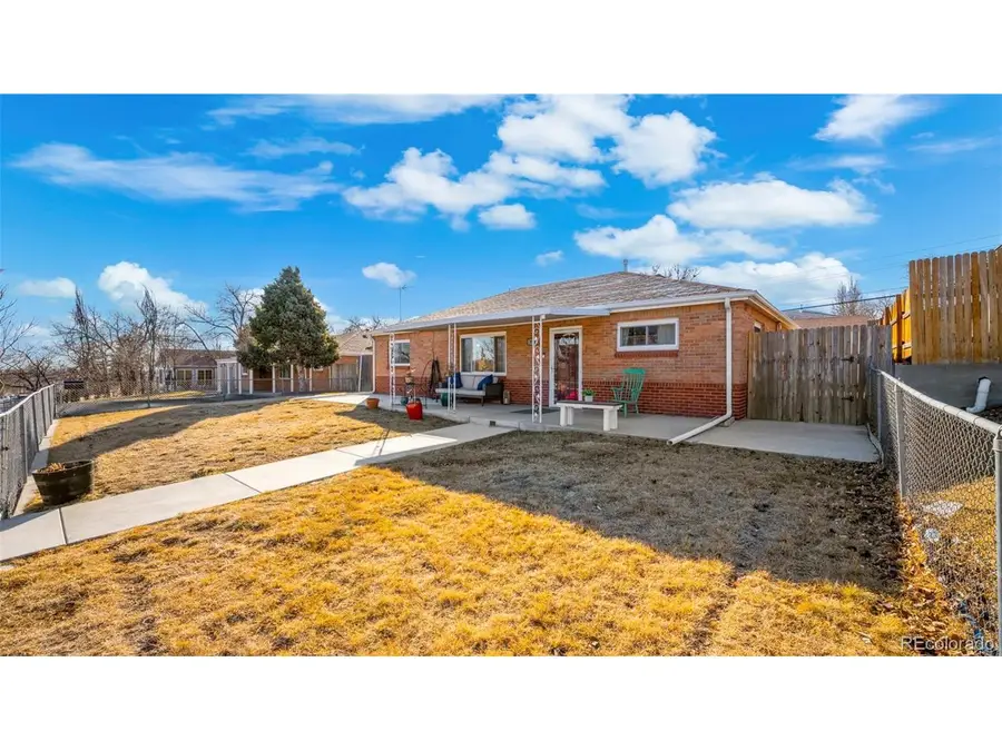 990 Ash Ct, Thornton, CO 80229 - #2