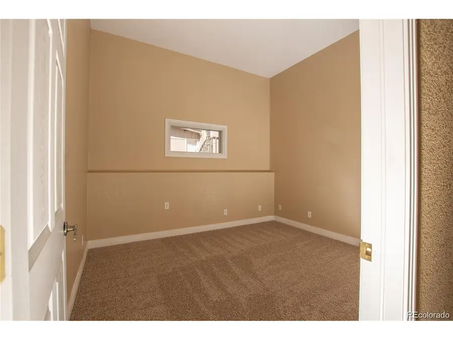 325 E Kiowa Ave, Elizabeth, CO 80107 - #3