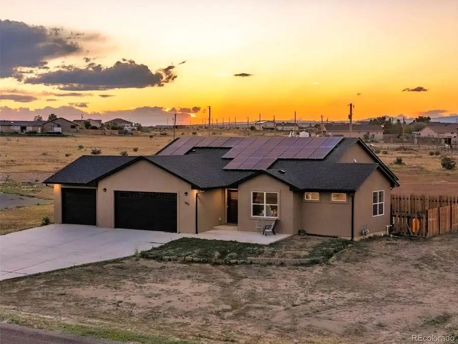 1879 E Jerrian Ln, Pueblo, CO 81007 - #2