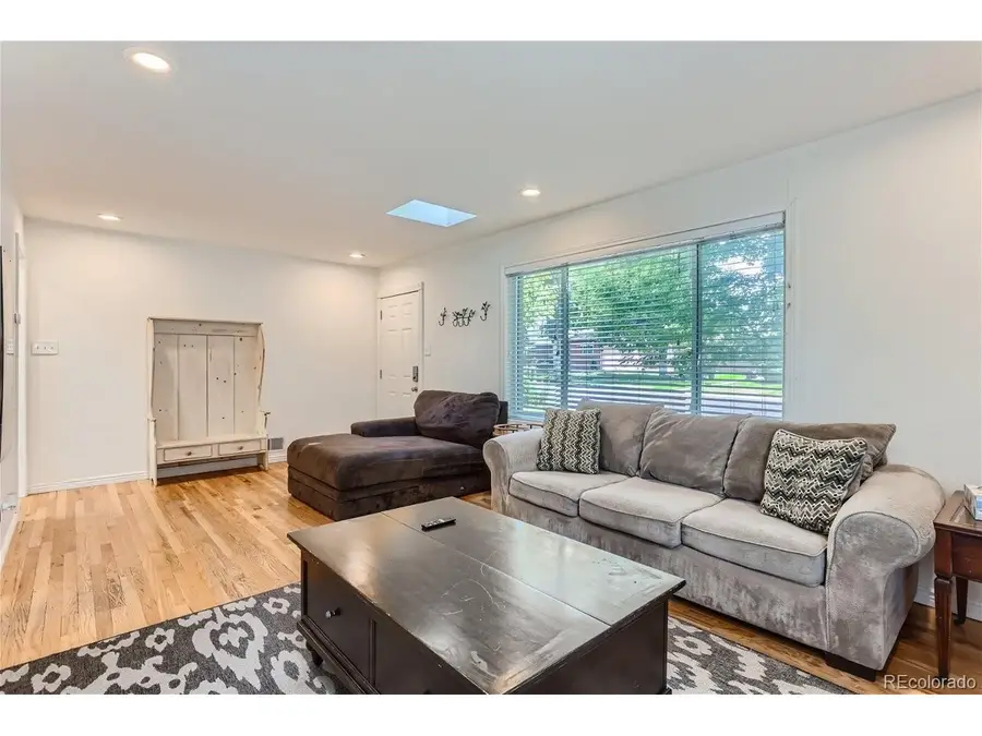 1525 S Bellaire St, Denver, CO 80222 - Image #3