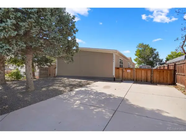 1104 Macdavidson Cir, Dacono, CO 80514