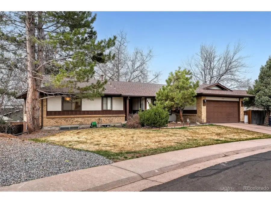 2923 S Reading Ct, Denver, CO 80231 - #2