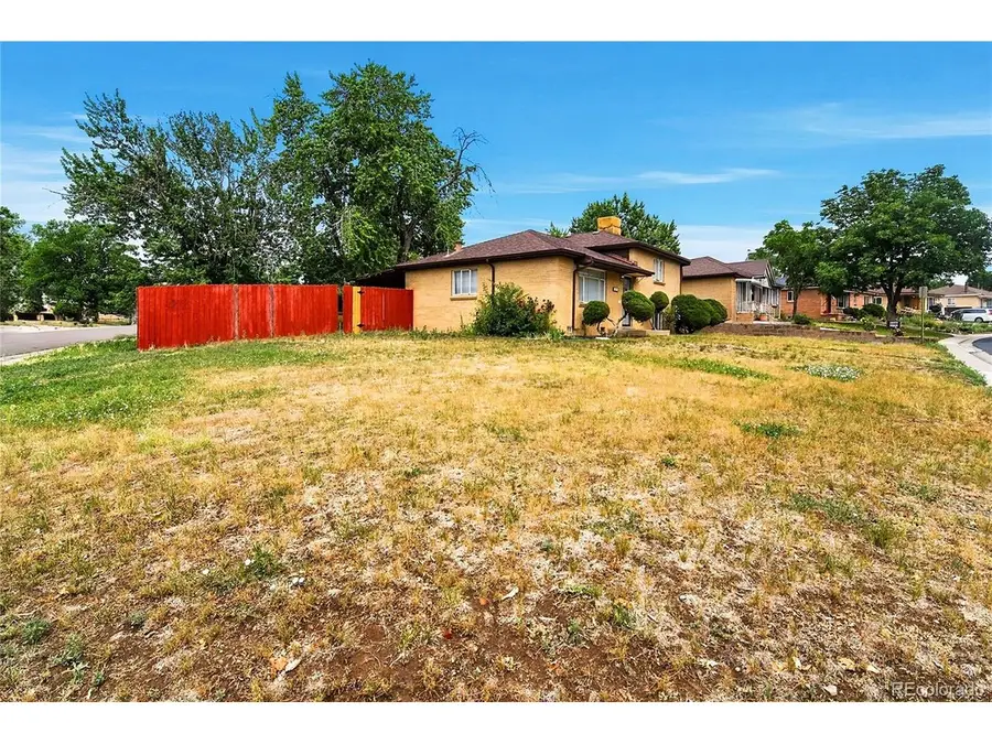 1699 S Winona Ct, Denver, CO 80219 - #3