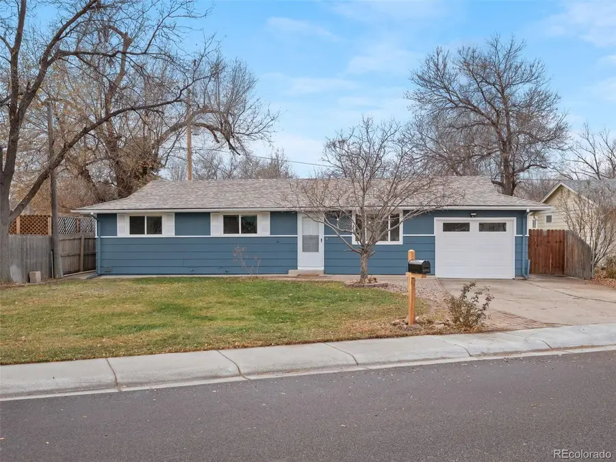 1035 6th St, Berthoud, CO 80513 - #2