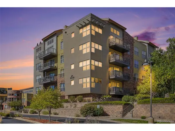 9079 E Panorama Cir #221, Englewood, CO 80112