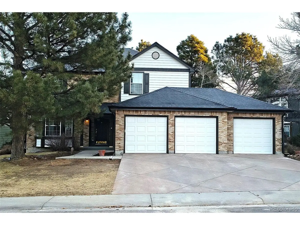 2105 Weatherstone Cir, Highlands Ranch, CO 80126 - Image #1