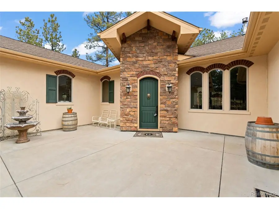 1429 Gore Cir, Larkspur, CO 80118 - #3