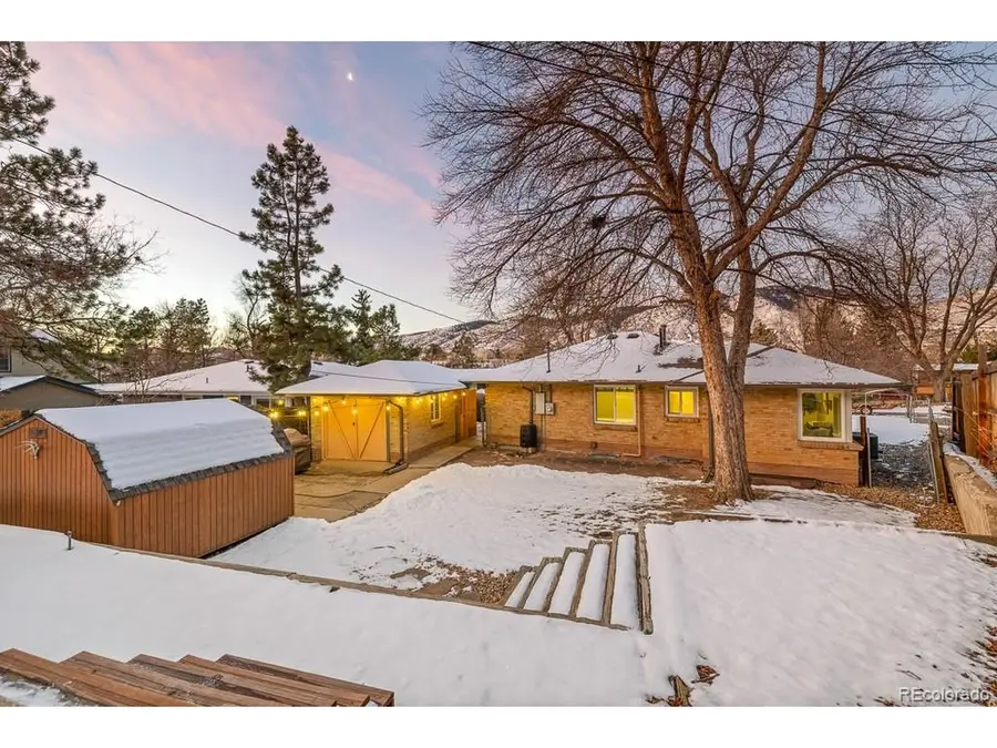 2713 Lookout View Dr, Golden, CO 80401 - Image #3